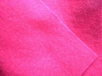 Viltlapje fuchsia 30 x 20 cm